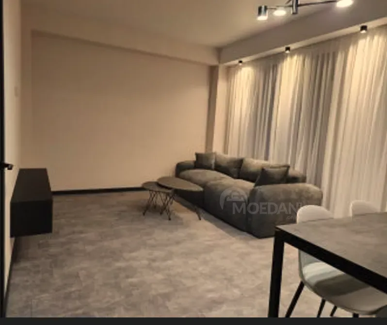 ქირავდება 2 ოთახიანი ბინა 72მ² 17/22 სართ თბილისი - photo 2