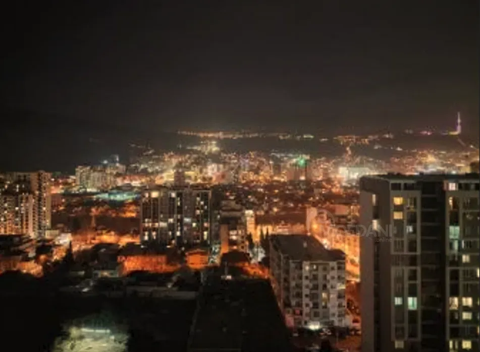 ქირავდება 2 ოთახიანი ბინა 72მ² 17/22 სართ თბილისი - photo 3