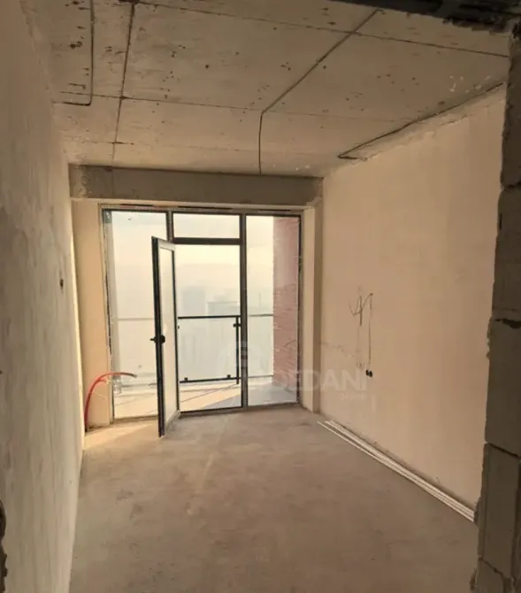 იყიდება 2 ოთახიანი ბინას 61მ² 5/7 სართ თბილისი - photo 1