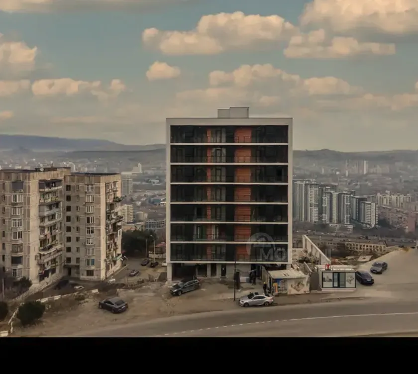 იყიდება 2 ოთახიანი ბინას 61მ² 5/7 სართ თბილისი - photo 4