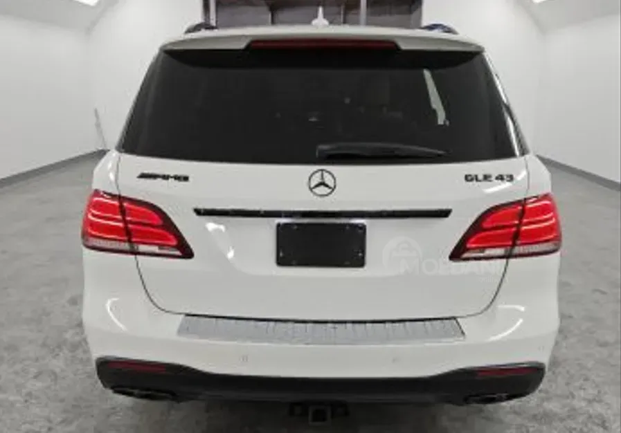 Mercedes GLE 3L 2018 Тбилиси - изображение 7