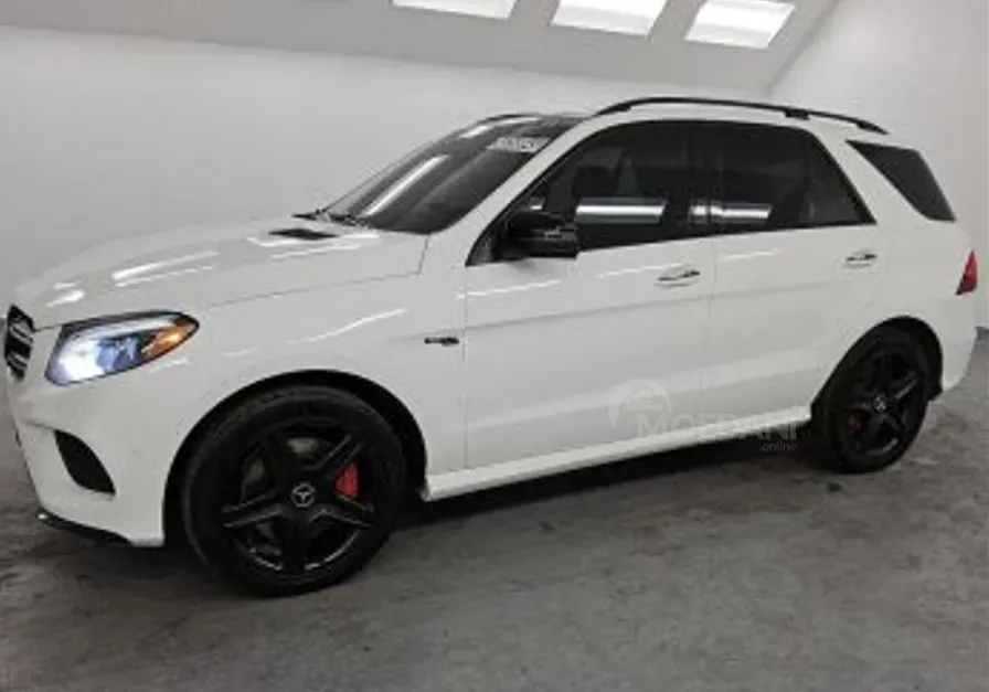 Mercedes GLE 3L 2018 Тбилиси - изображение 2