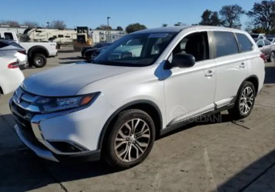 Mitsubishi Outlander 2017 თბილისი - photo 2