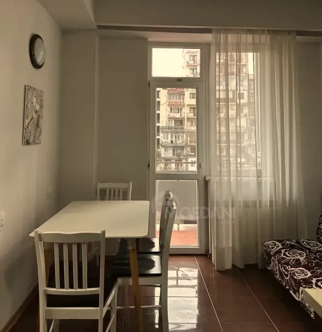 ქირავდება 2 ოთახიანი ბინა 100მ² 7/12 სართ თბილისი - photo 6