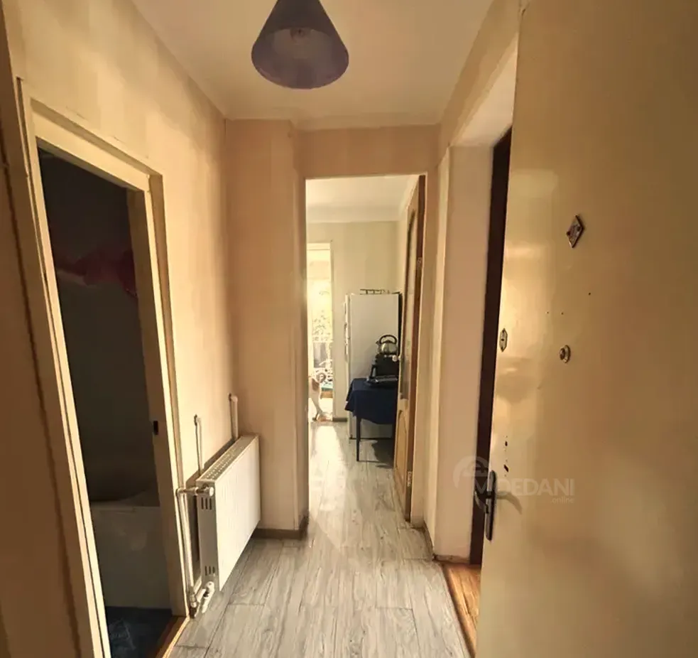 Продам 4-комн. квартиру 92м² 3/9 эт. Тбилиси - изображение 3