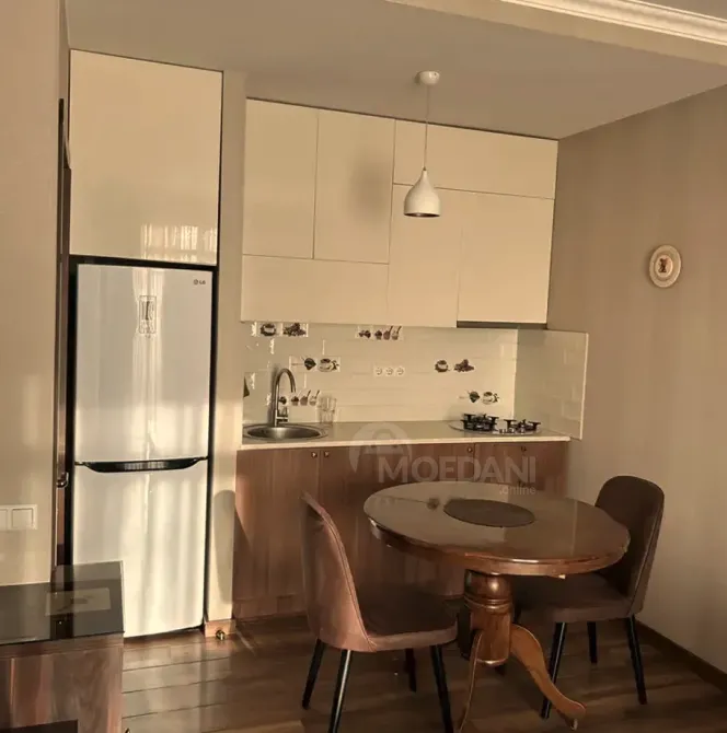 ქირავდება 2 ოთახიანი ბინა 60მ² 11/12 სართ თბილისი - photo 1