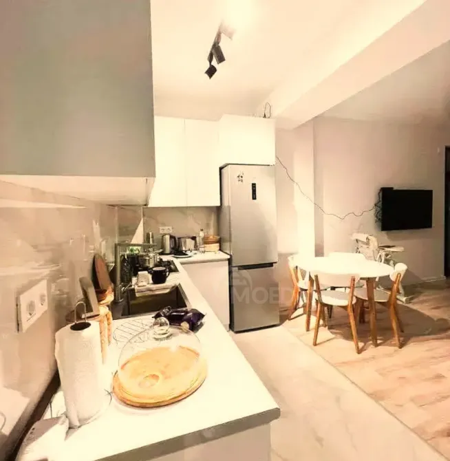 ქირავდება 2 ოთახიანი ბინა 53მ² 3/10 სართ თბილისი - photo 10