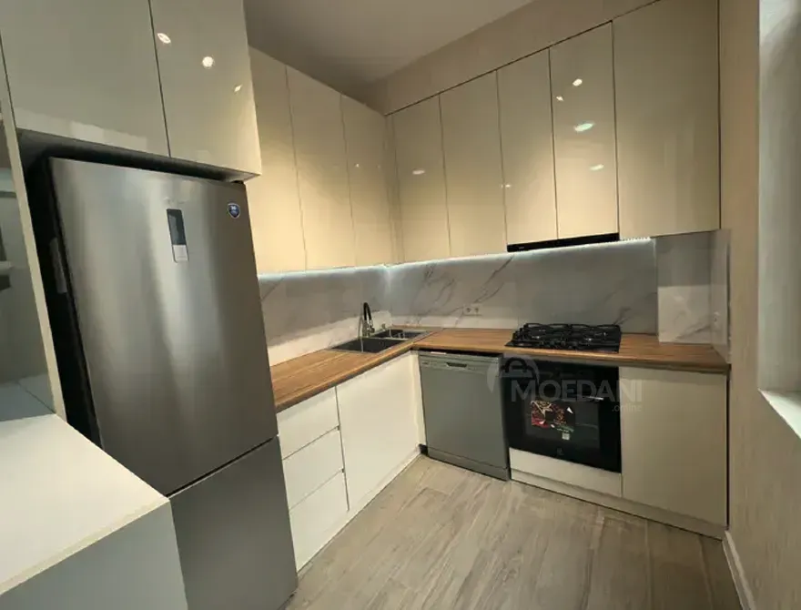 ქირავდება 4 ოთახიანი ბინა 100მ² 7/9 სართ თბილისი - photo 3