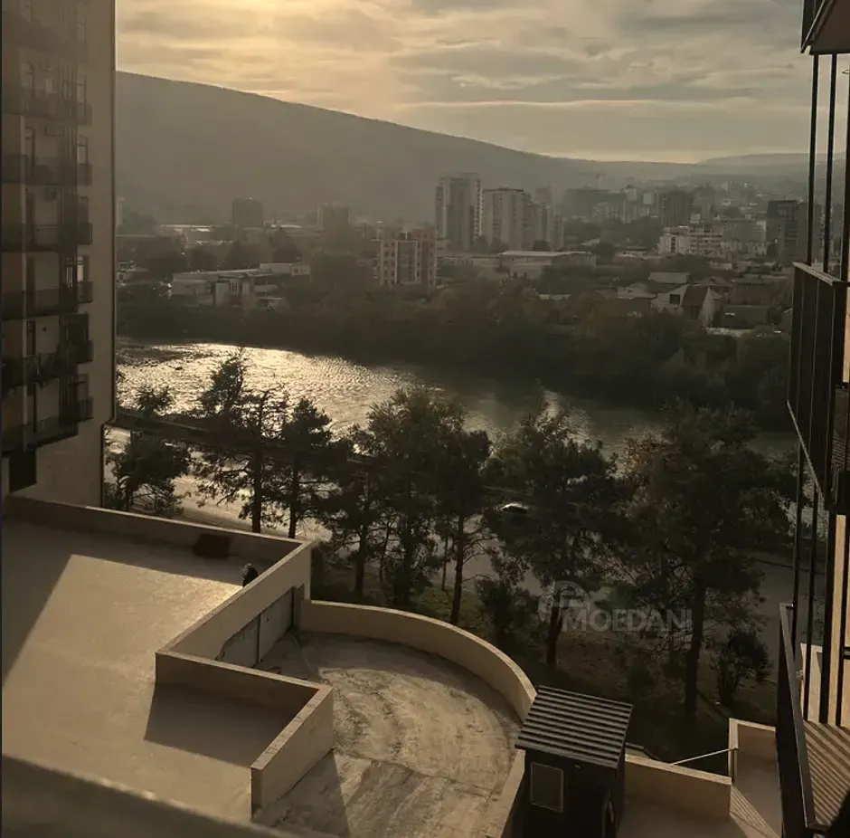 ქირავდება 3 ოთახიანი ბინა 84მ² 5/19 სართ თბილისი - photo 10