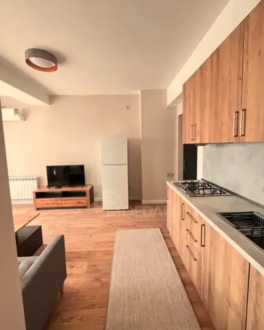 ქირავდება 2 ოთახიანი ბინა 50მ² 6/6 სართ თბილისი - photo 4