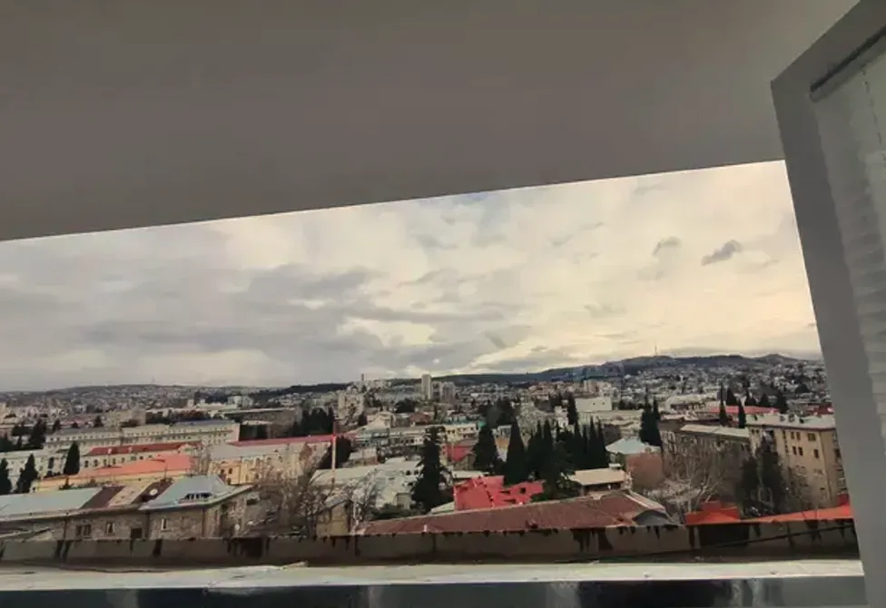 ქირავდება 2 ოთახიანი ბინა 68მ² 9/9 სართ თბილისი - photo 2