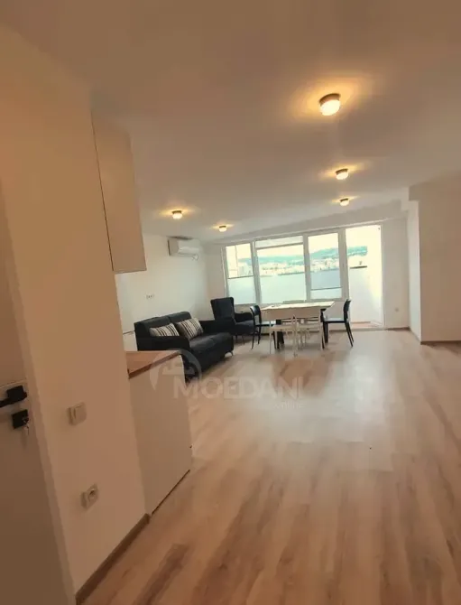 ქირავდება 2 ოთახიანი ბინა 68მ² 9/9 სართ თბილისი - photo 7