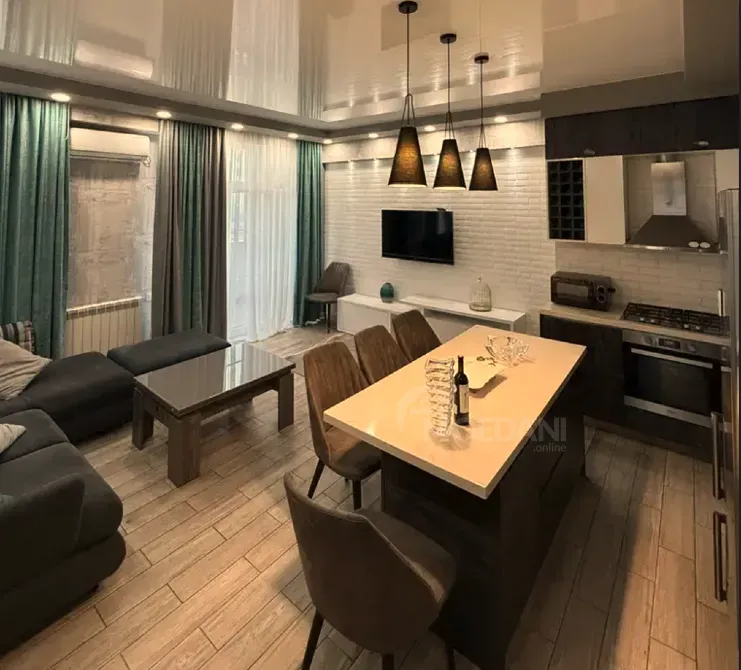 Apartments For Rent three-room 87м² 10/15 floor Tbilisi - photo 1