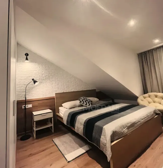 Apartments For Rent three-room 112м² 5/5 floor Tbilisi - photo 4