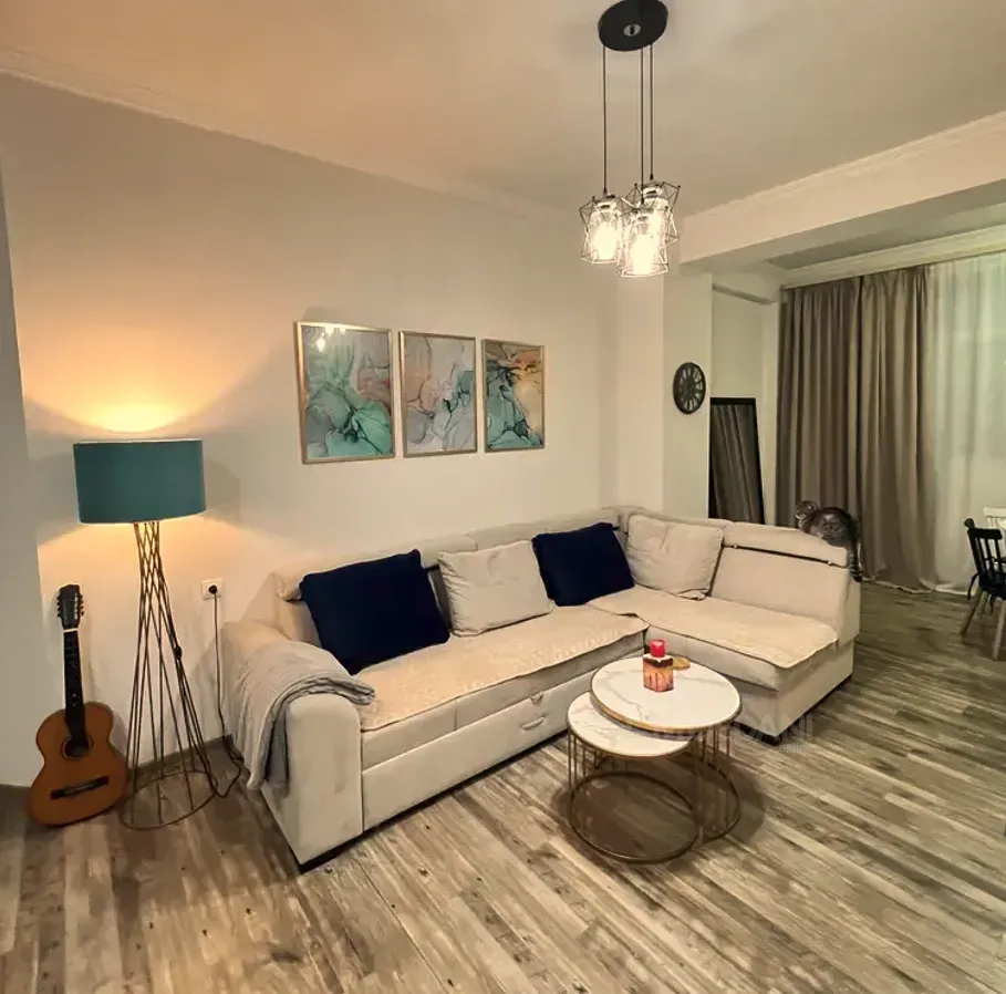 ქირავდება 2 ოთახიანი ბინა 65მ² 7/12 სართ თბილისი - photo 1