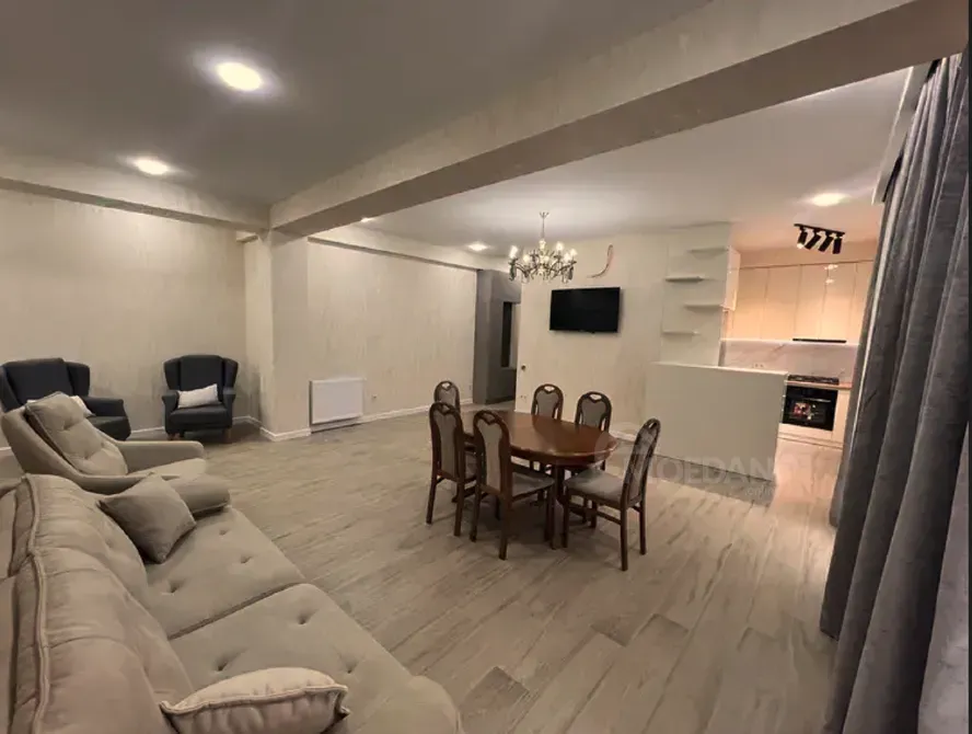 ქირავდება 4 ოთახიანი ბინა 100მ² 7/9 სართ თბილისი - photo 1