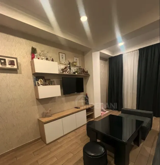 ქირავდება 2 ოთახიანი ბინა 52მ² 5/13 სართ თბილისი - photo 7