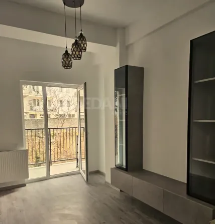 Apartments For Rent two-room 40м² 2/9 floor Tbilisi - photo 4