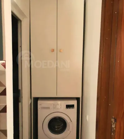 Apartments For Rent three-room 80м² 3/3 floor Tbilisi - photo 6