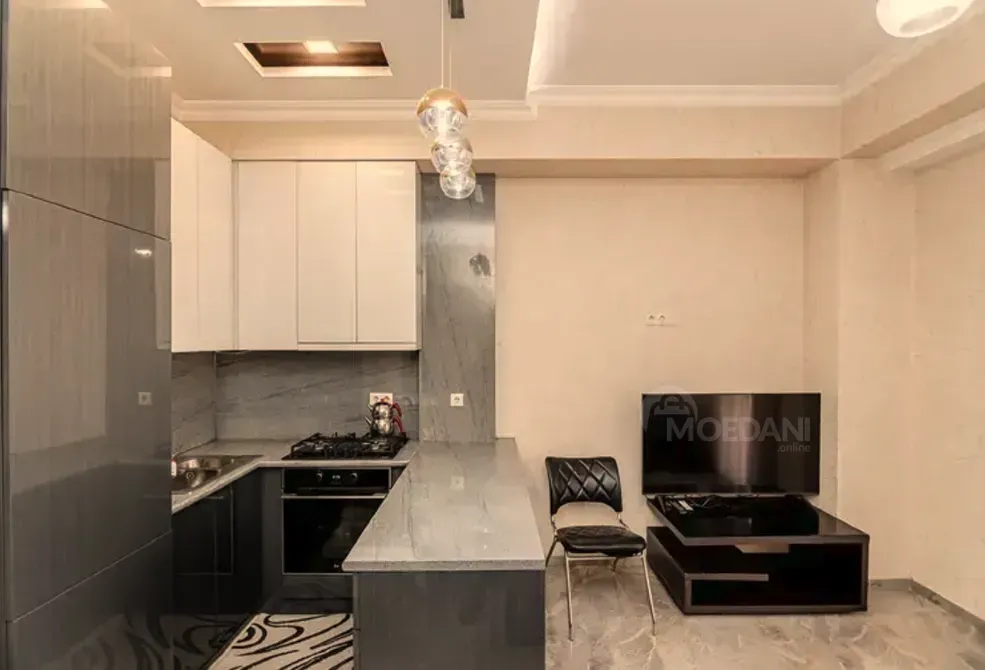 ქირავდება 2 ოთახიანი ბინა 60მ² 4/15 სართ თბილისი - photo 1