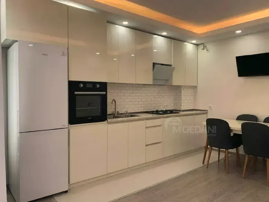 ქირავდება 4 ოთახიანი ბინა 80მ² 13/23 სართ თბილისი - photo 2