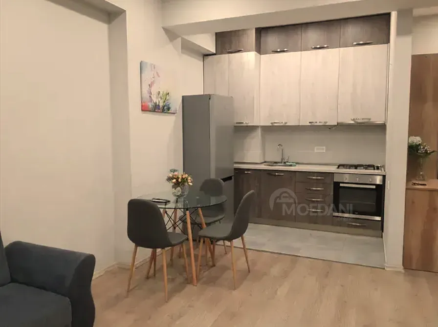 ქირავდება 2 ოთახიანი ბინა 54მ² 4/11 სართ თბილისი - photo 1