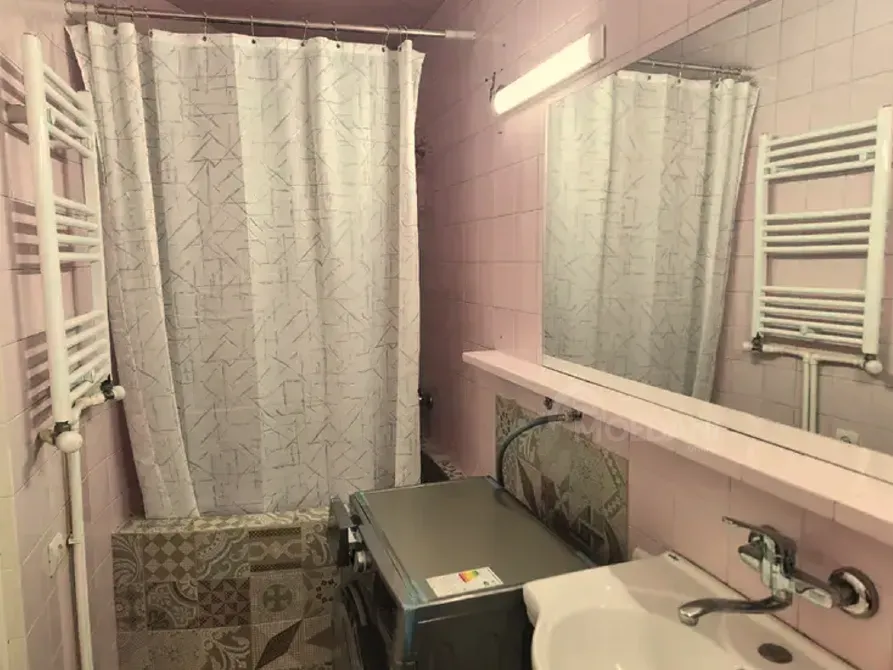 Apartments For Rent three-room 86м² 2/5 floor Tbilisi - photo 5