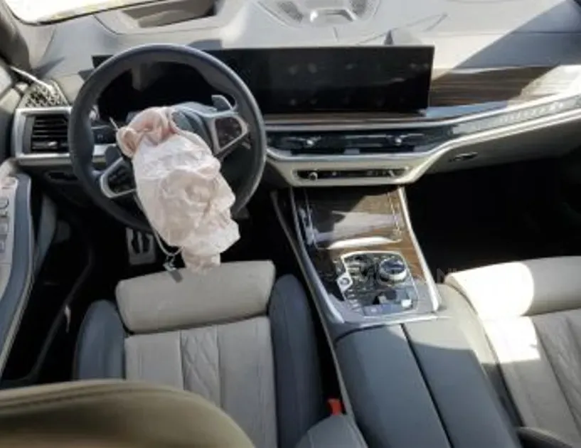 BMW X7 2023 Тбилиси - изображение 3