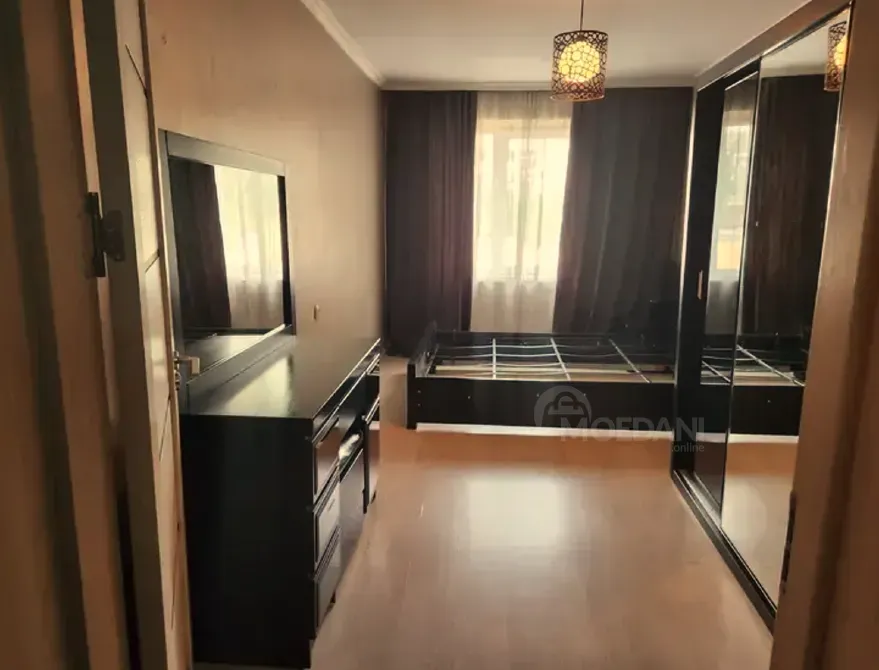 ქირავდება 4 ოთახიანი ბინა 100მ² 3/5 სართ თბილისი - photo 1