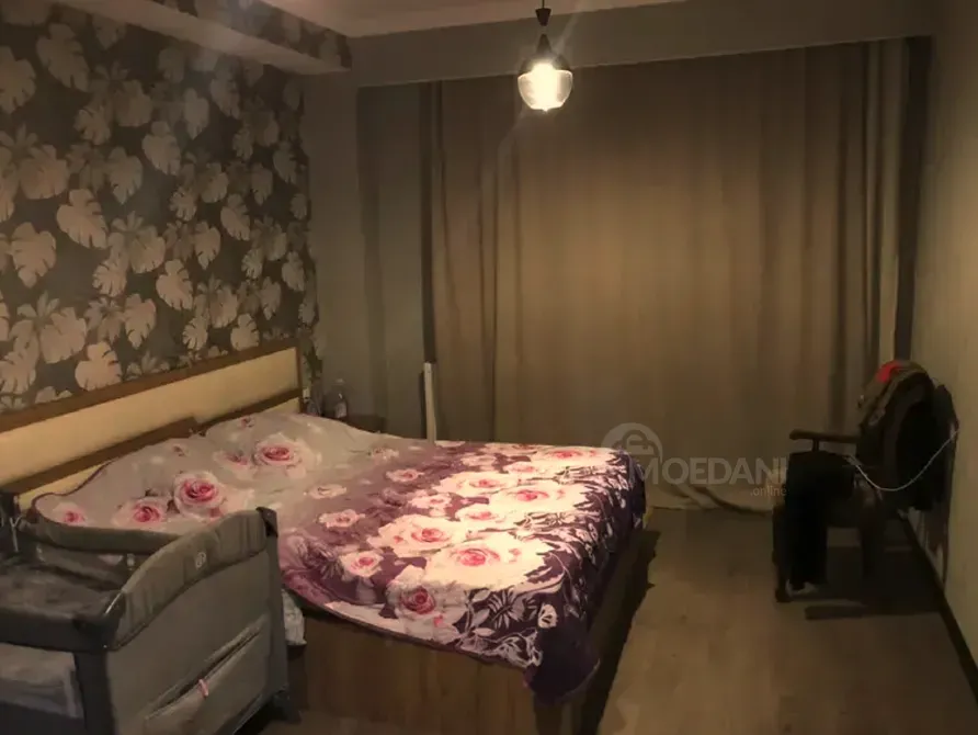 ქირავდება 4 ოთახიანი ბინა 200მ² 5/5 სართ თბილისი - photo 3