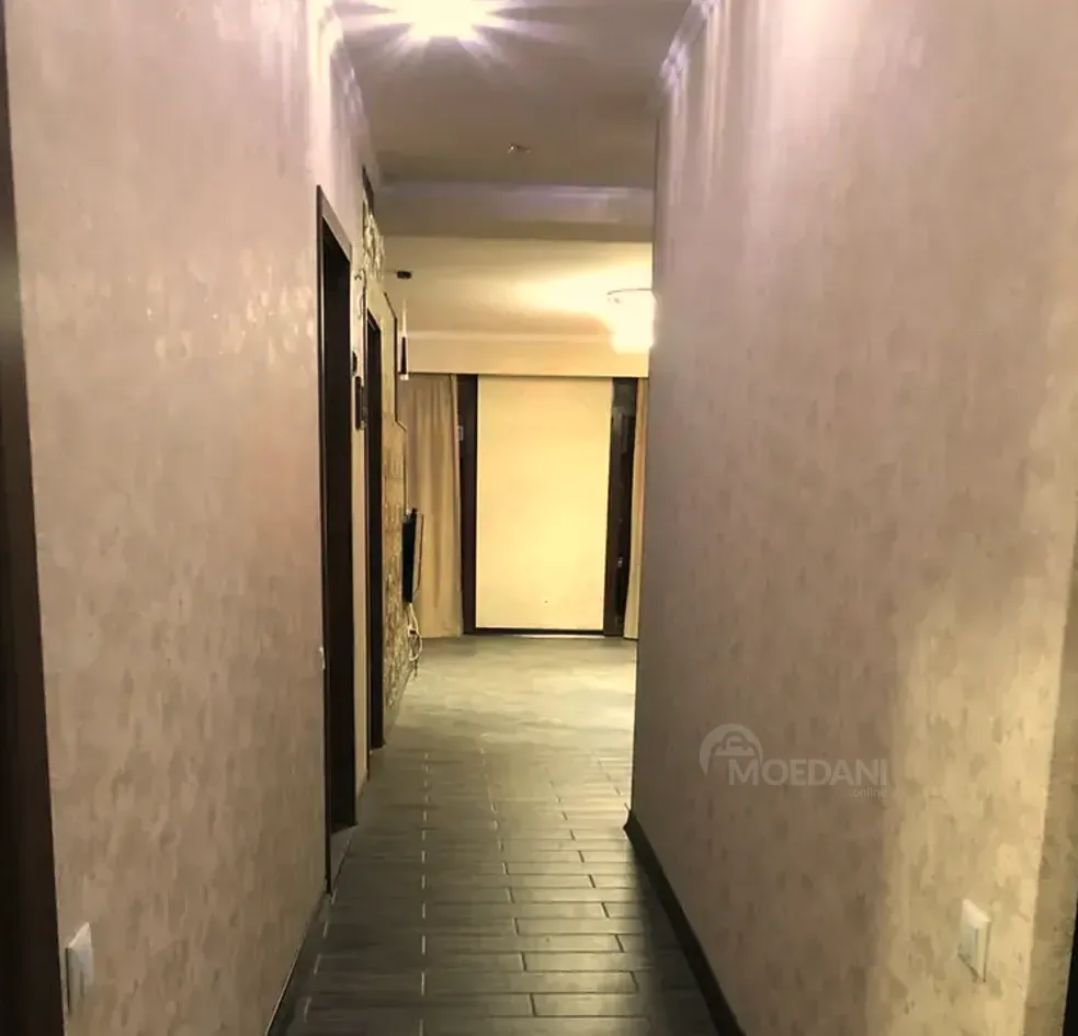 ქირავდება 4 ოთახიანი ბინა 200მ² 5/5 სართ თბილისი - photo 2