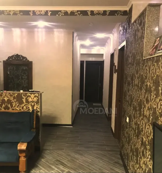 ქირავდება 4 ოთახიანი ბინა 200მ² 5/5 სართ თბილისი - photo 9