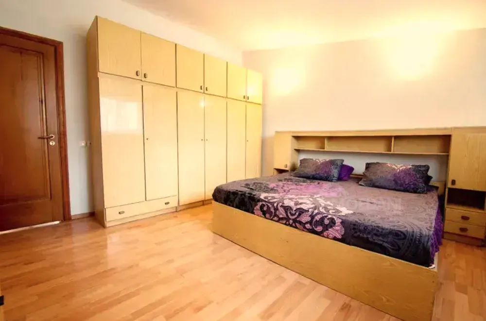 ქირავდება 2 ოთახიანი ბინა 55მ² 5/5 სართ თბილისი - photo 4