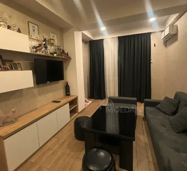 ქირავდება 2 ოთახიანი ბინა 52მ² 5/13 სართ თბილისი - photo 1