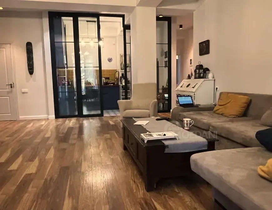 ქირავდება 4 ოთახიანი ბინა 107მ² 7/12 სართ თბილისი - photo 1