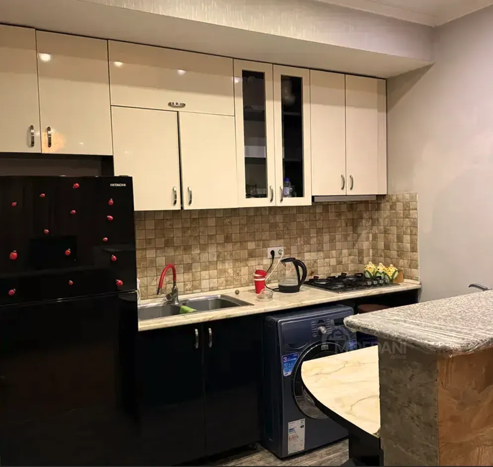 ქირავდება 4 ოთახიანი ბინა 130მ² 5/9 სართ თბილისი - photo 5