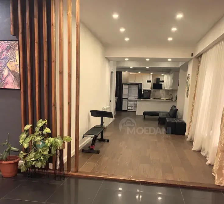 Apartments For Rent five-room 190м² 2/2 floor Tbilisi - photo 1