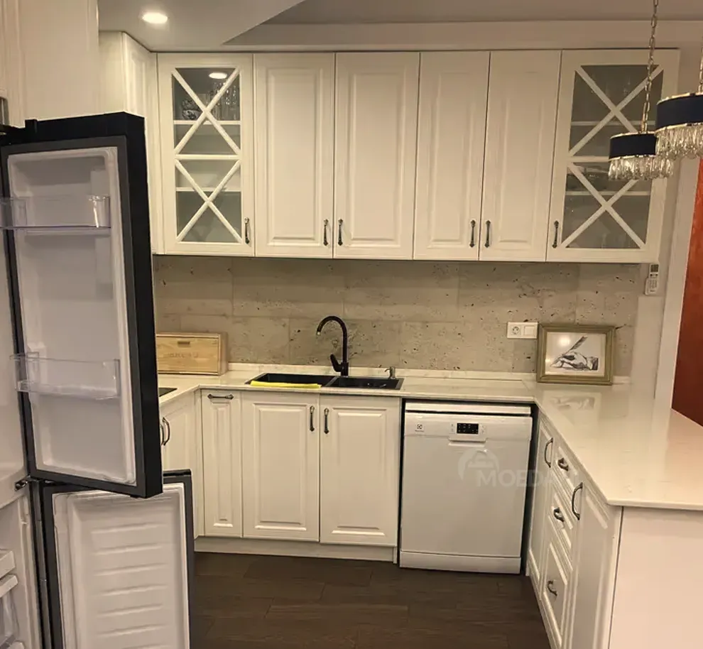 Apartments For Rent five-room 190м² 2/2 floor Tbilisi - photo 8