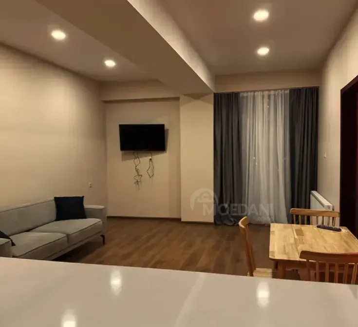Сдам 3-комн. квартиру на сутки в Тбилиси  74м² 12/16 эт. Тбилиси - изображение 3