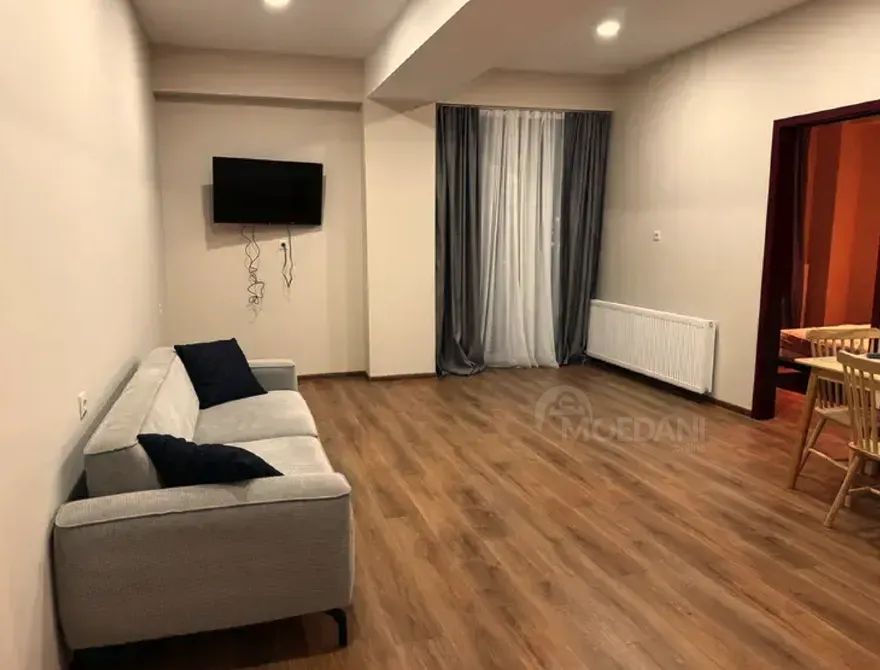 Сдам 3-комн. квартиру на сутки в Тбилиси  74м² 12/16 эт. Тбилиси - изображение 1