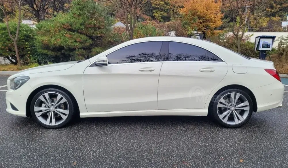 Mercedes CLA 1.8L 2015 Тбилиси - изображение 5