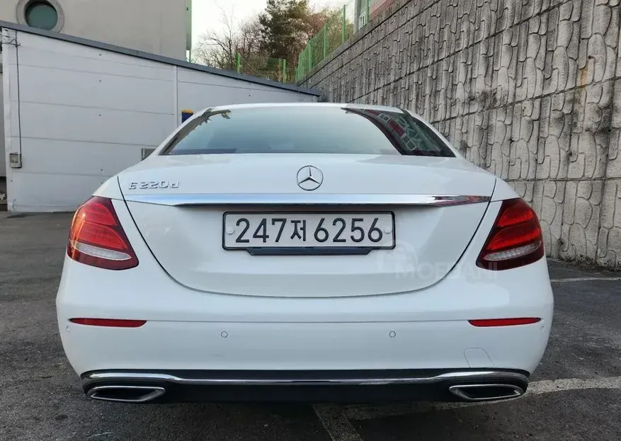 Mercedes E 2L 2017 თბილისი - photo 5