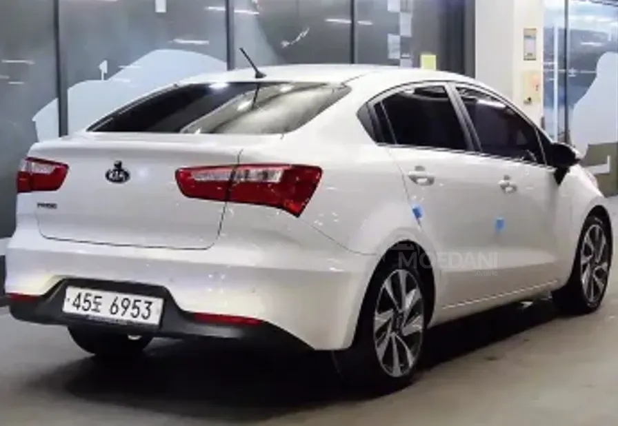 Kia Rio 2015 თბილისი - photo 3