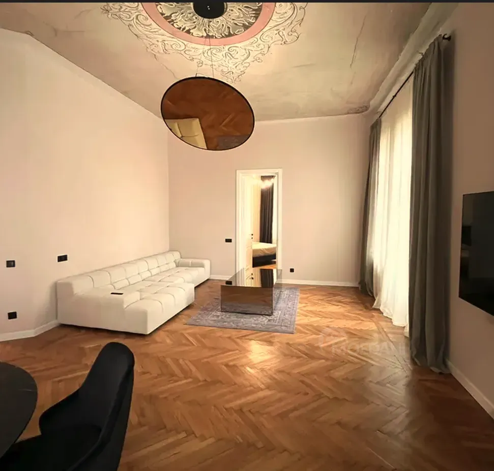 ქირავდება 3 ოთახიანი ბინა 110მ² 4/5 სართ თბილისი - photo 1