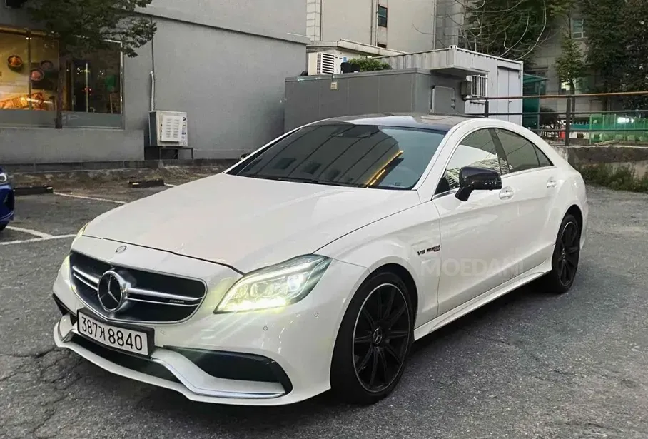 Mercedes CLS 5.5L 2015 Тбилиси - изображение 1