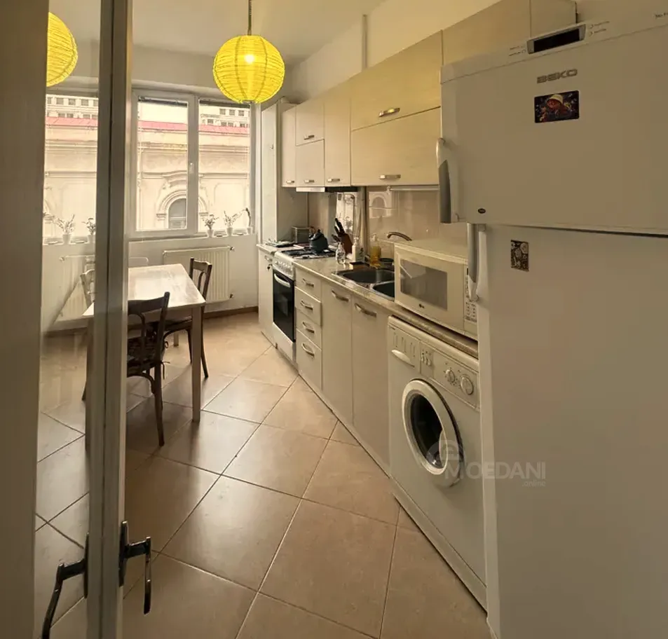 Сдам 3-комн. квартиру 110м² 4/10 эт. Тбилиси - изображение 1