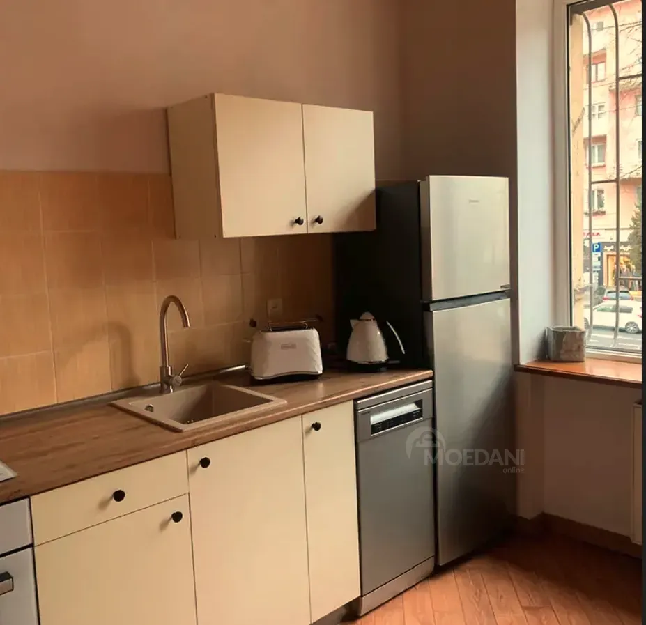 Сдам 3-комн. квартиру 110м² 2/5 эт. Тбилиси - изображение 3