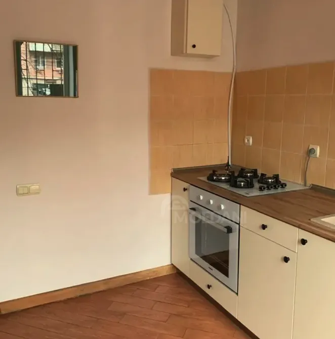 Сдам 3-комн. квартиру 110м² 2/5 эт. Тбилиси - изображение 1