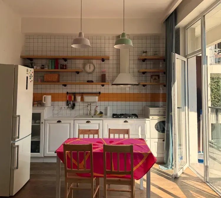 Сдам 2-комн. квартиру 72м² 5/10 эт. Тбилиси - изображение 2