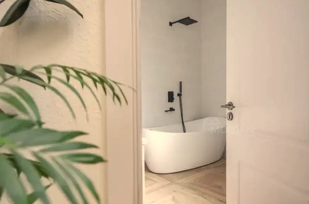 Сдам 2-комн. квартиру 85м² 2/2 эт. Тбилиси - изображение 2